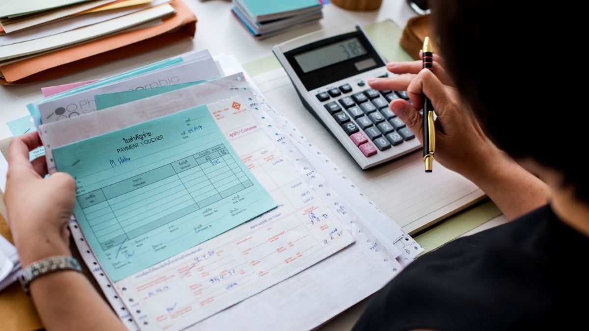 What is ABC Fitness Club Charge on Bank Statement? 2 What is A Panther East Charge on Credit Card Statement?