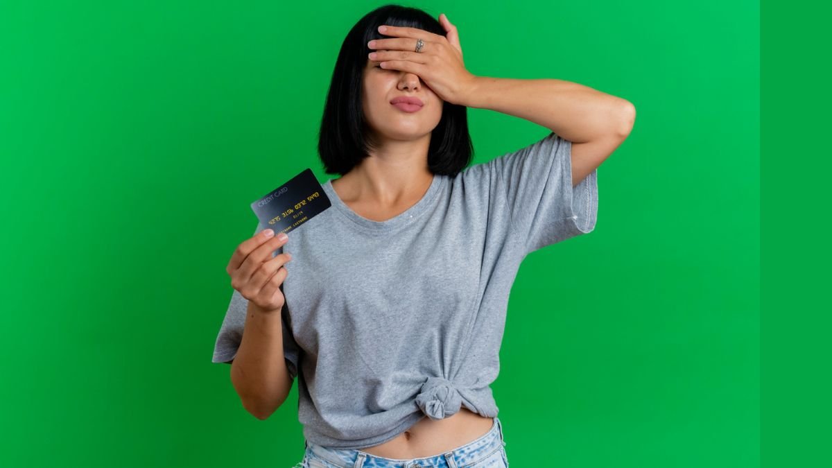 Elevate Jewels Charge on Credit Card 2 702 SW 8th ST Charge on Credit Card